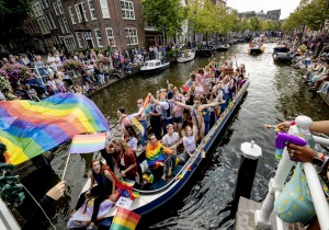 ‘Protest hoort bij Pride’, vinden SP en PvdD. ‘Niet alleen een leuk feestje’